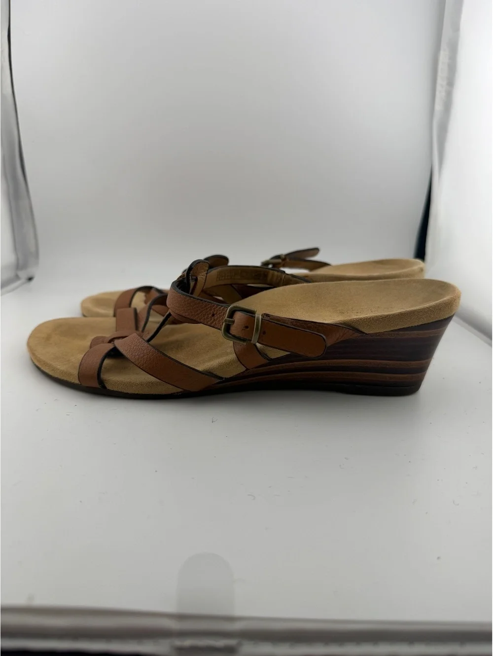 Vionic Orthaheel Leather Wedge Sandals, Size 8